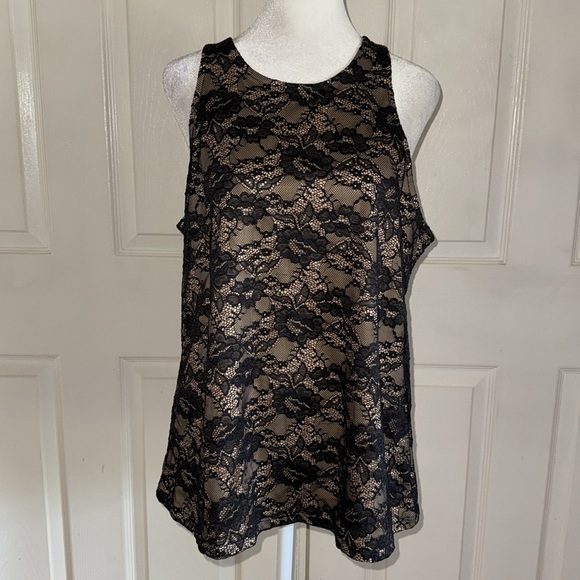 NWT Torrid Stretch Lace High Neck Tank In Deep Black - Picture 4 of 8